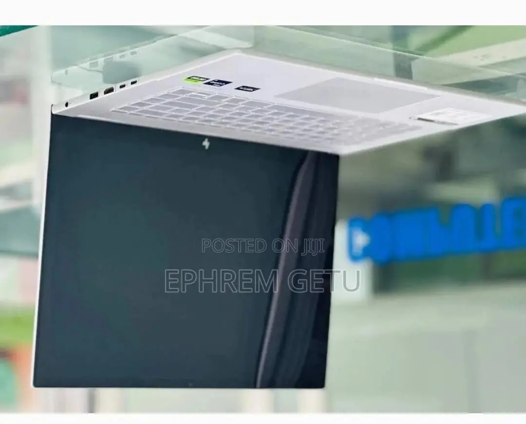 New Laptop HP Envy 15 32GB Intel Core i9 SSD 1T