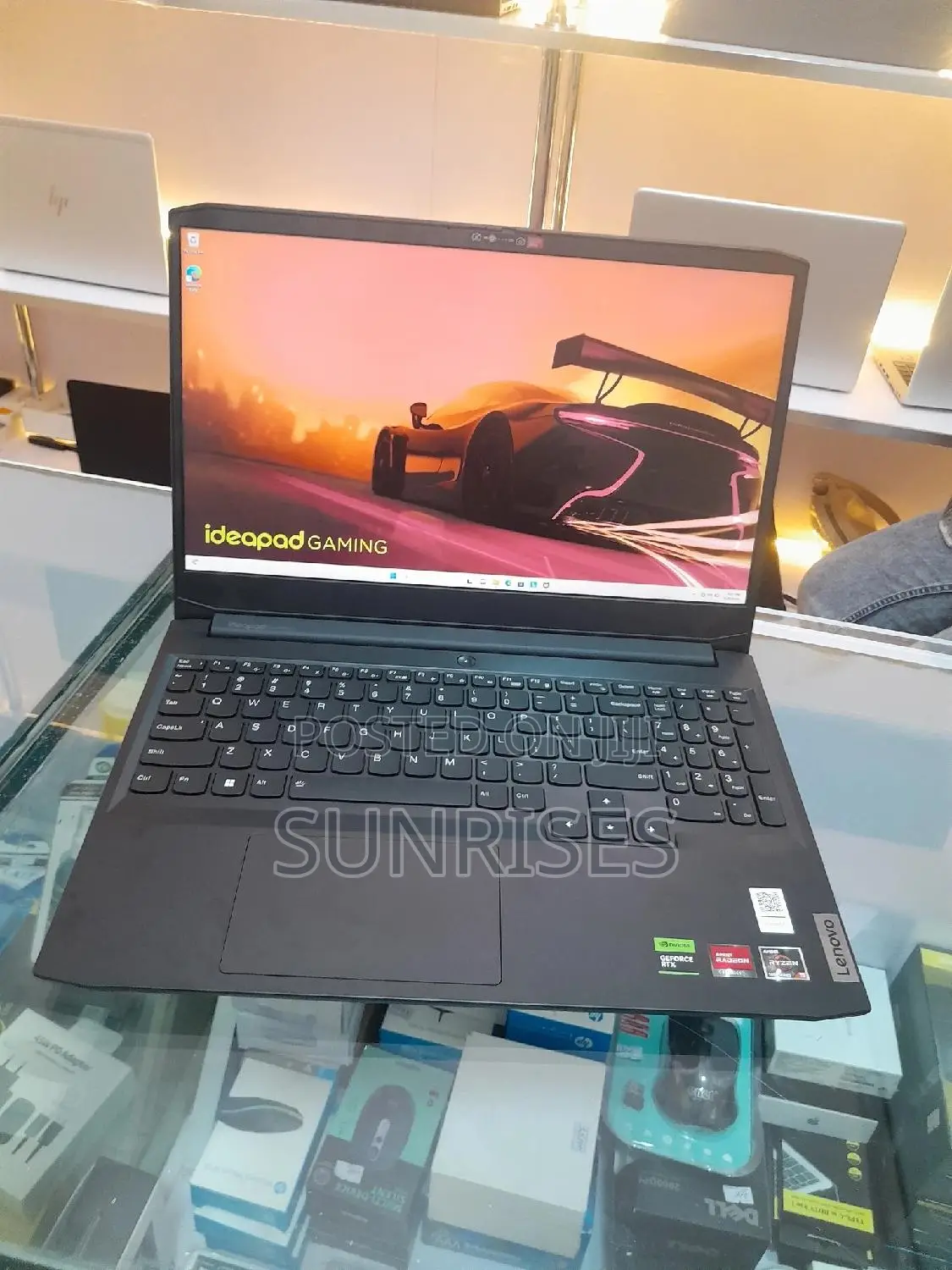 New Laptop Lenovo Ideapad 3 8GB AMD Ryzen 5 SSD 512GB