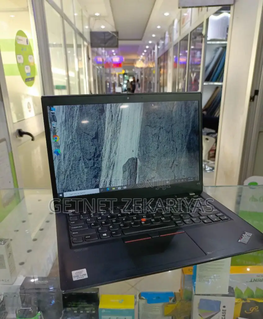 New Laptop Lenovo Thinkpad x13 Yoga 16GB Intel Core i7 SSD 256GB