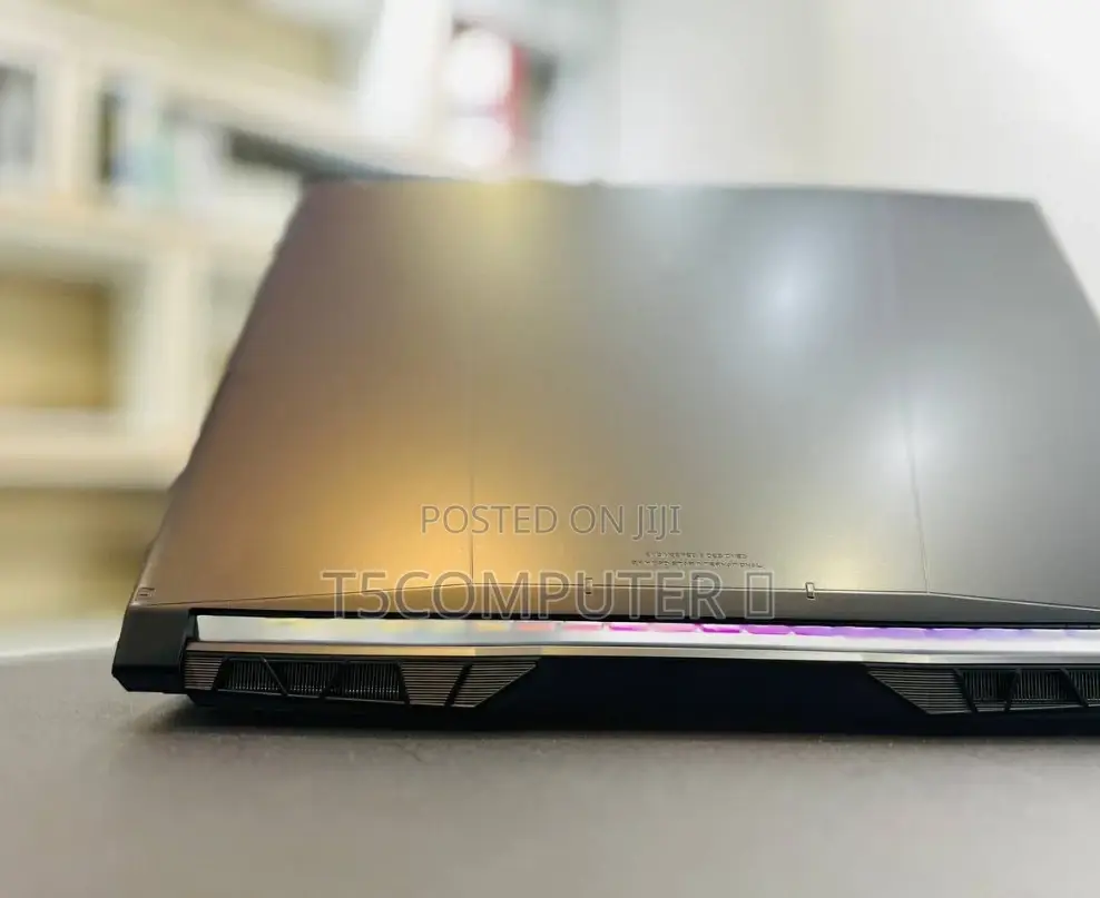 New Laptop MSI Katana 15 16GB Intel Core I7 SSD 512GB