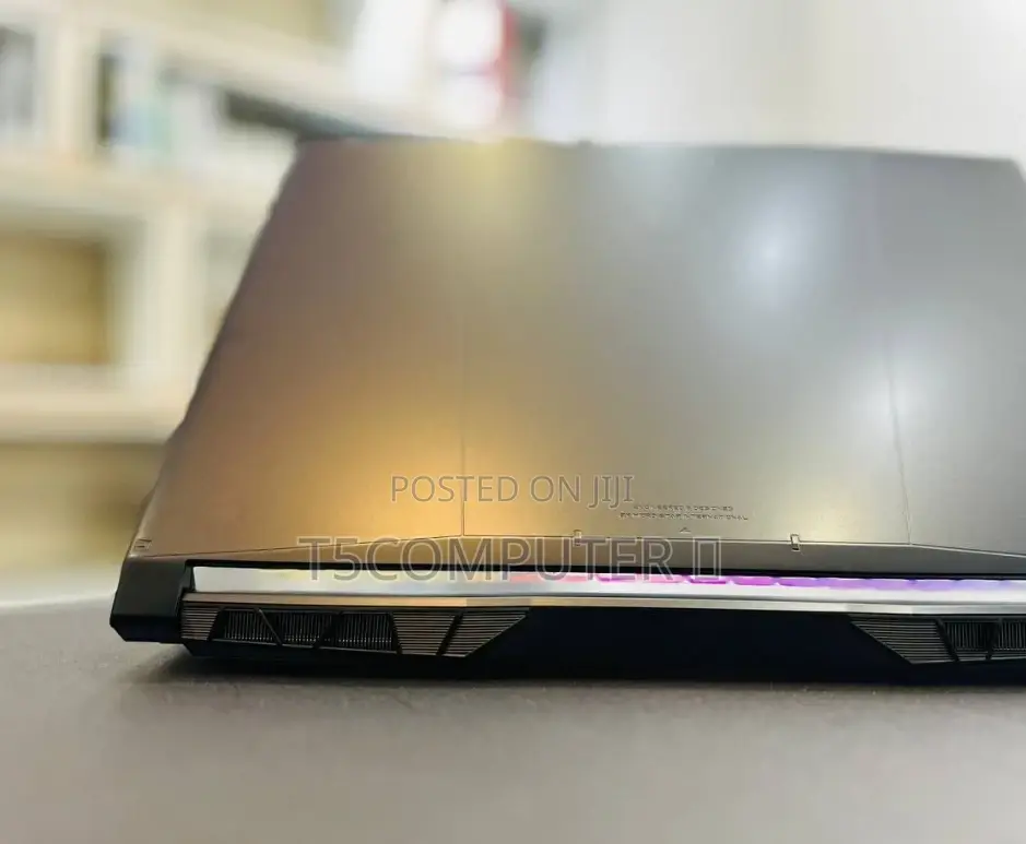 New Laptop MSI Katana 15 16GB Intel Core I7 SSD 512GB