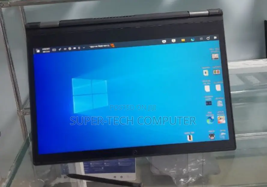 New Laptop Lenovo ThinkPad Yoga 370 8GB Intel Core I5 SSD 512GB