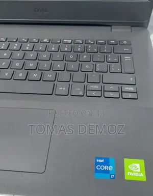 New Laptop Dell Inspiron 15 16GB Intel Core I7 SSD 1T