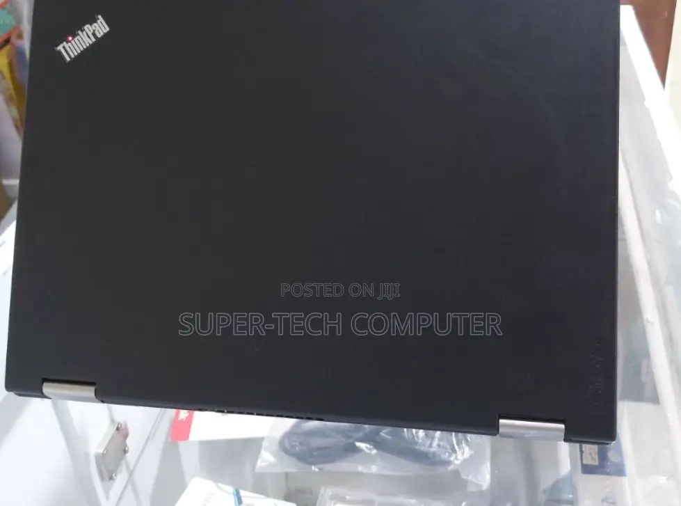 New Laptop Lenovo ThinkPad Yoga 370 8GB Intel Core I5 SSD 512GB