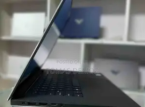 Photo - New Laptop Dell XPS 15 32GB Intel Core I7 SSD 1T