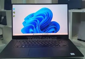 New Laptop Dell XPS 15 32GB Intel Core I7 SSD 1T