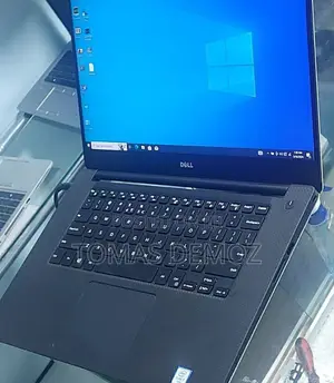 Photo - New Laptop Dell XPS 15 16GB Intel Core I5 SSD 512GB