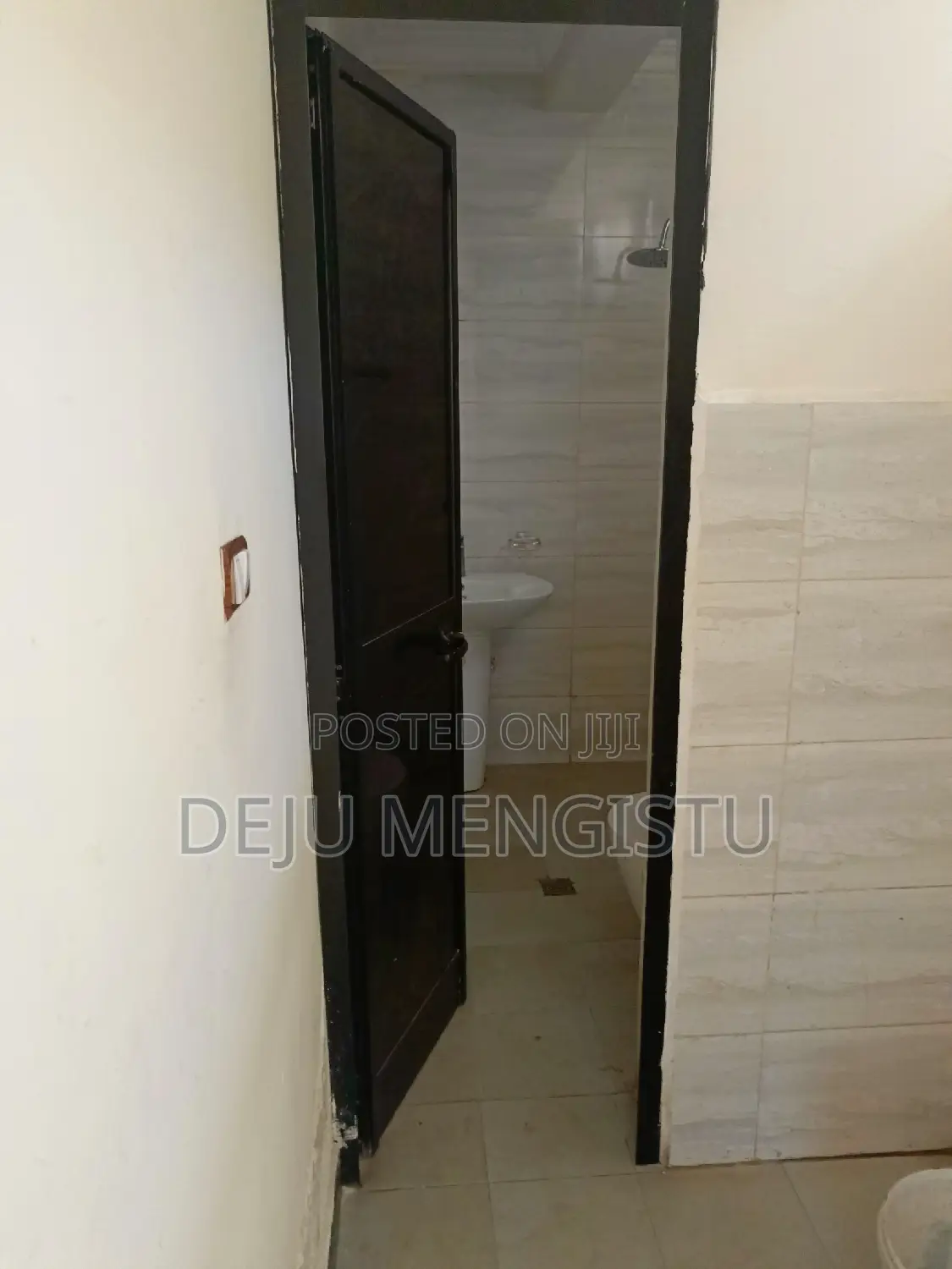 5bdrm House in ሰባ ሁለት(72), Bole for rent