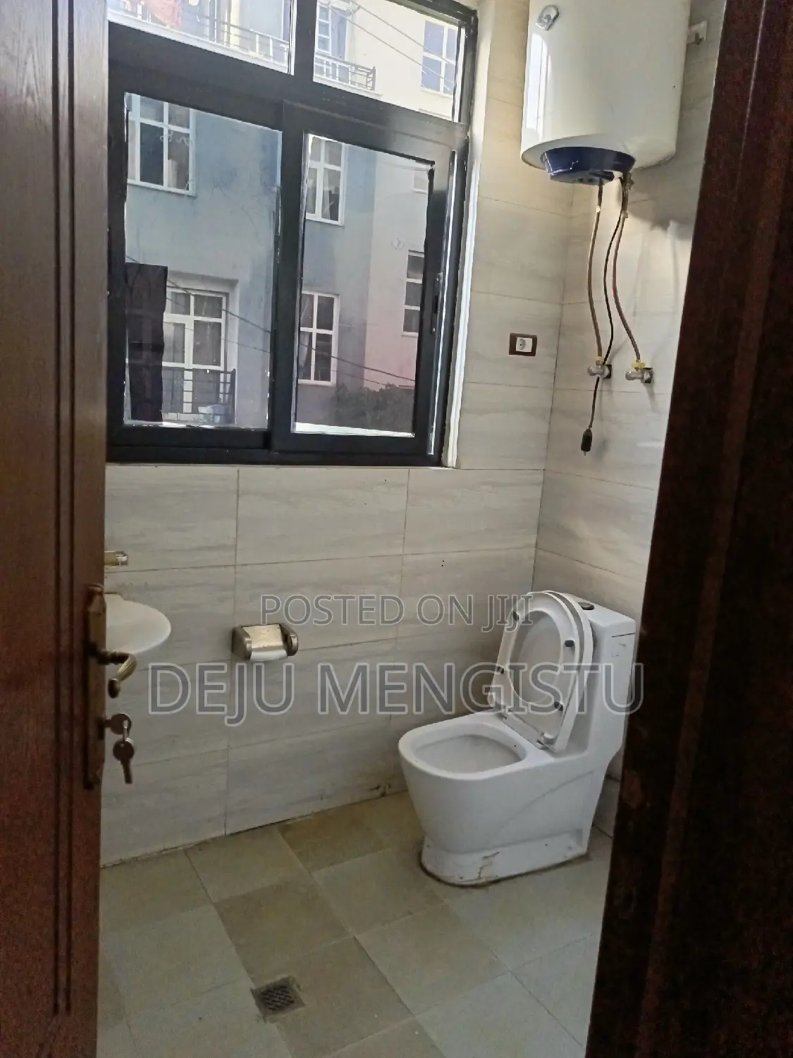 5bdrm House in ሰባ ሁለት(72), Bole for rent