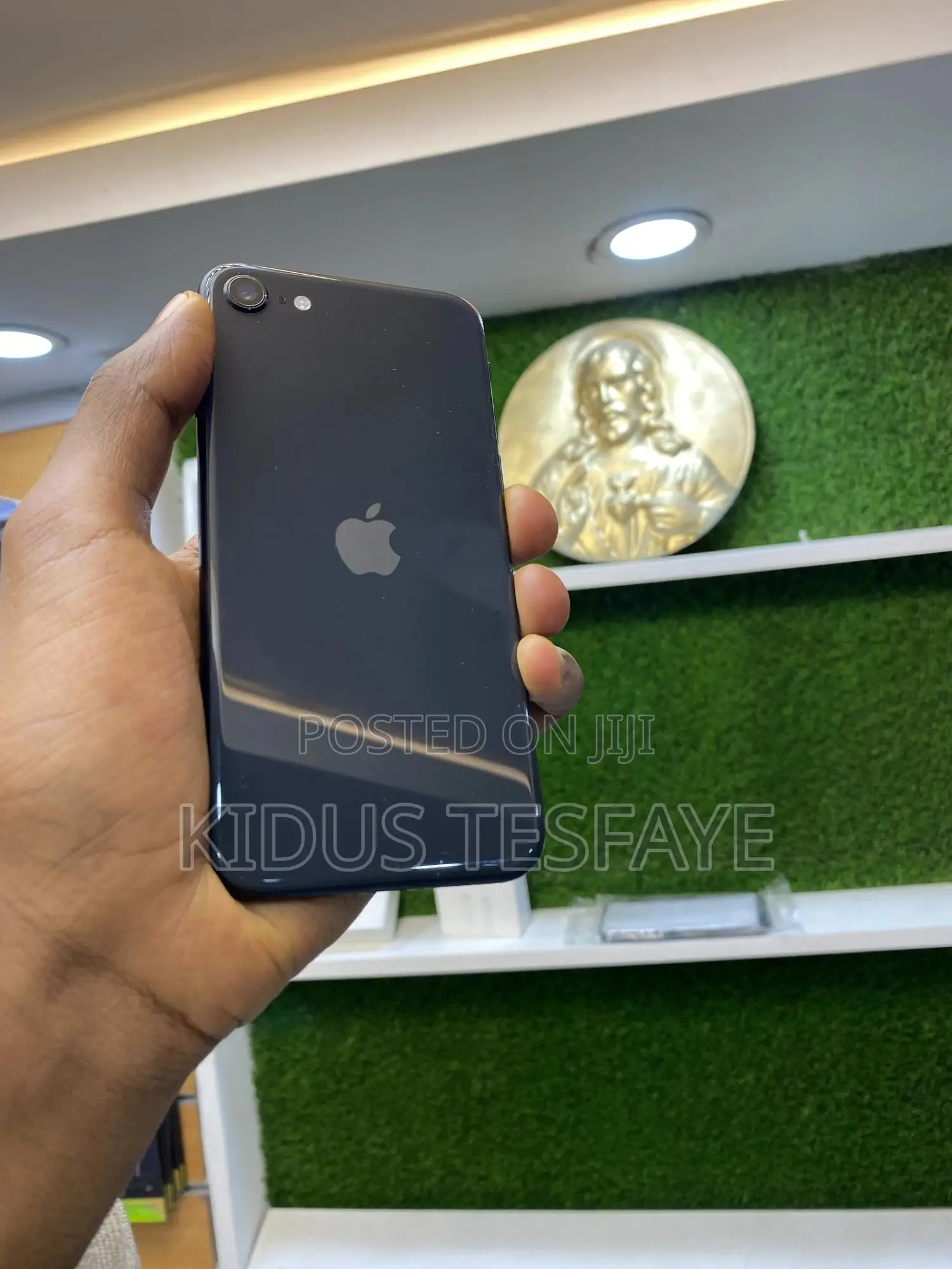 Apple iPhone SE 64 GB Black