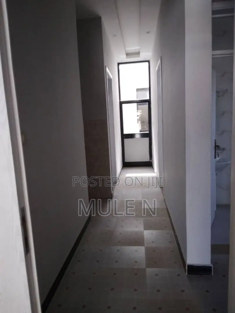 Furnished 3bdrm Villa in Ayat Hayile Real, Yeka for sale