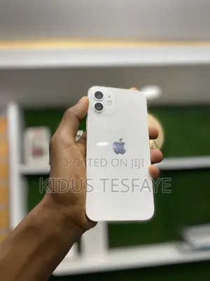 Apple iPhone 12 64 GB White