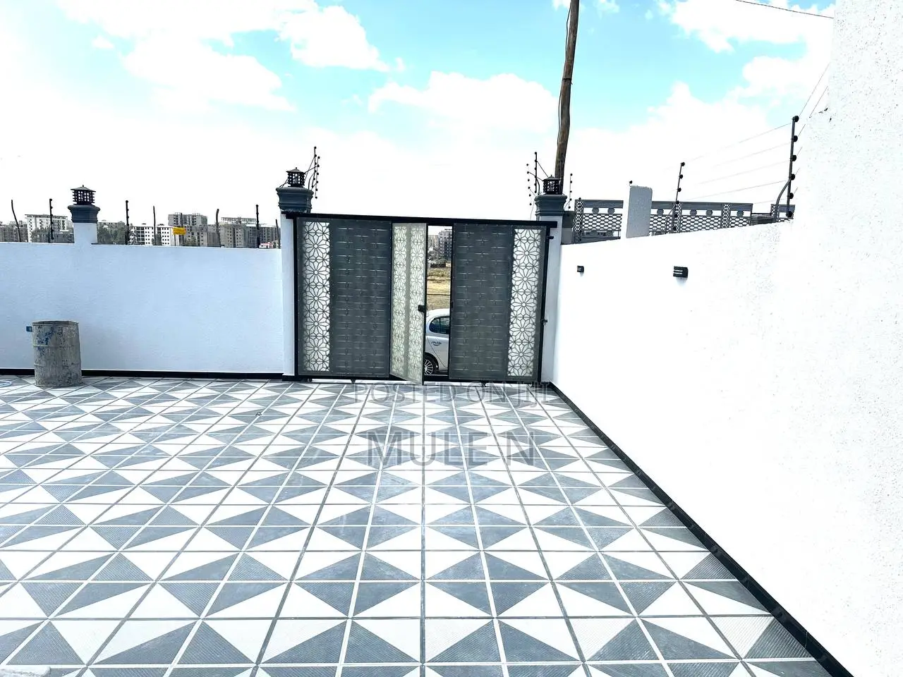 Furnished 3bdrm Villa in Ayat 49, Yeka for sale