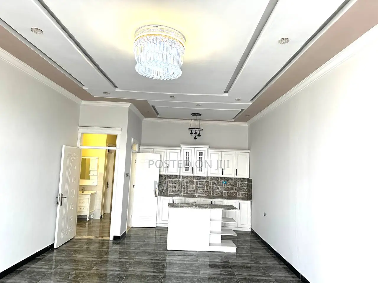 Furnished 3bdrm Villa in Ayat 49, Yeka for sale