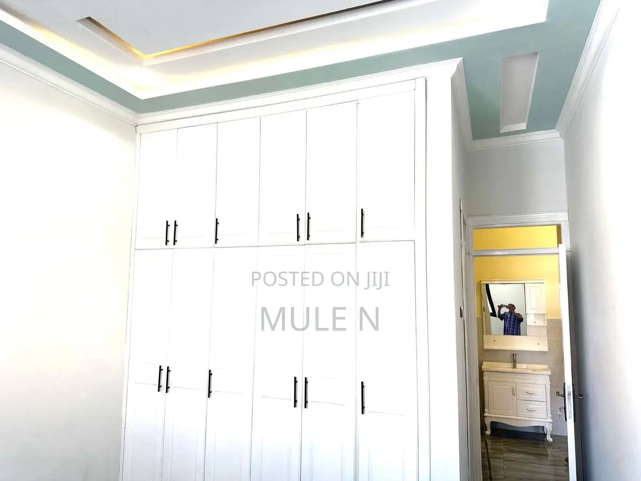 Furnished 3bdrm Villa in Ayat 49, Yeka for sale