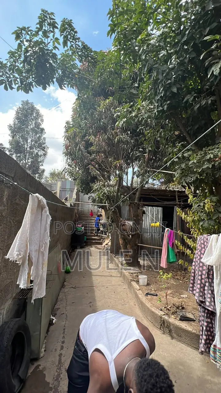 4bdrm House in Kadisco Mebirati G+1, Nifas Silk-Lafto for sale