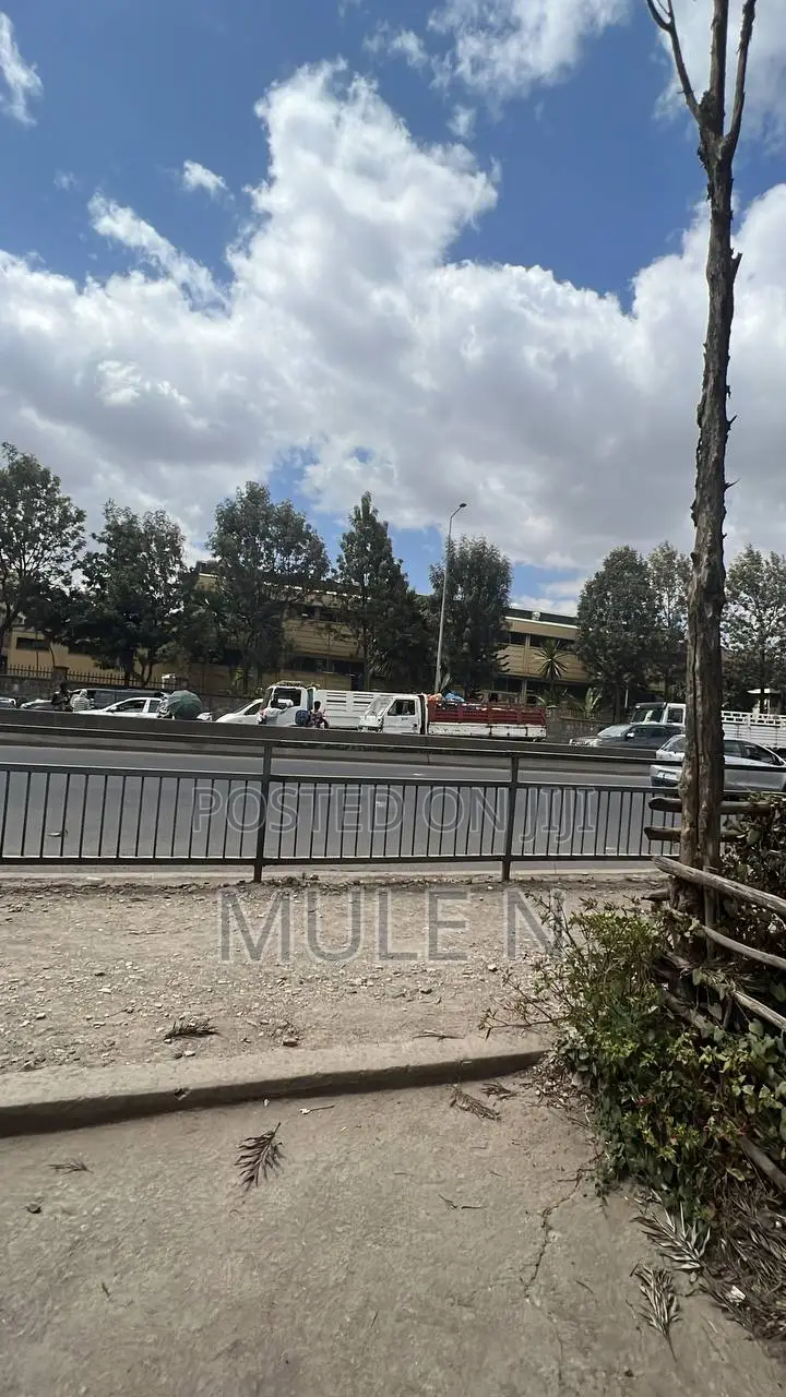 4bdrm House in Kadisco Mebirati G+1, Nifas Silk-Lafto for sale