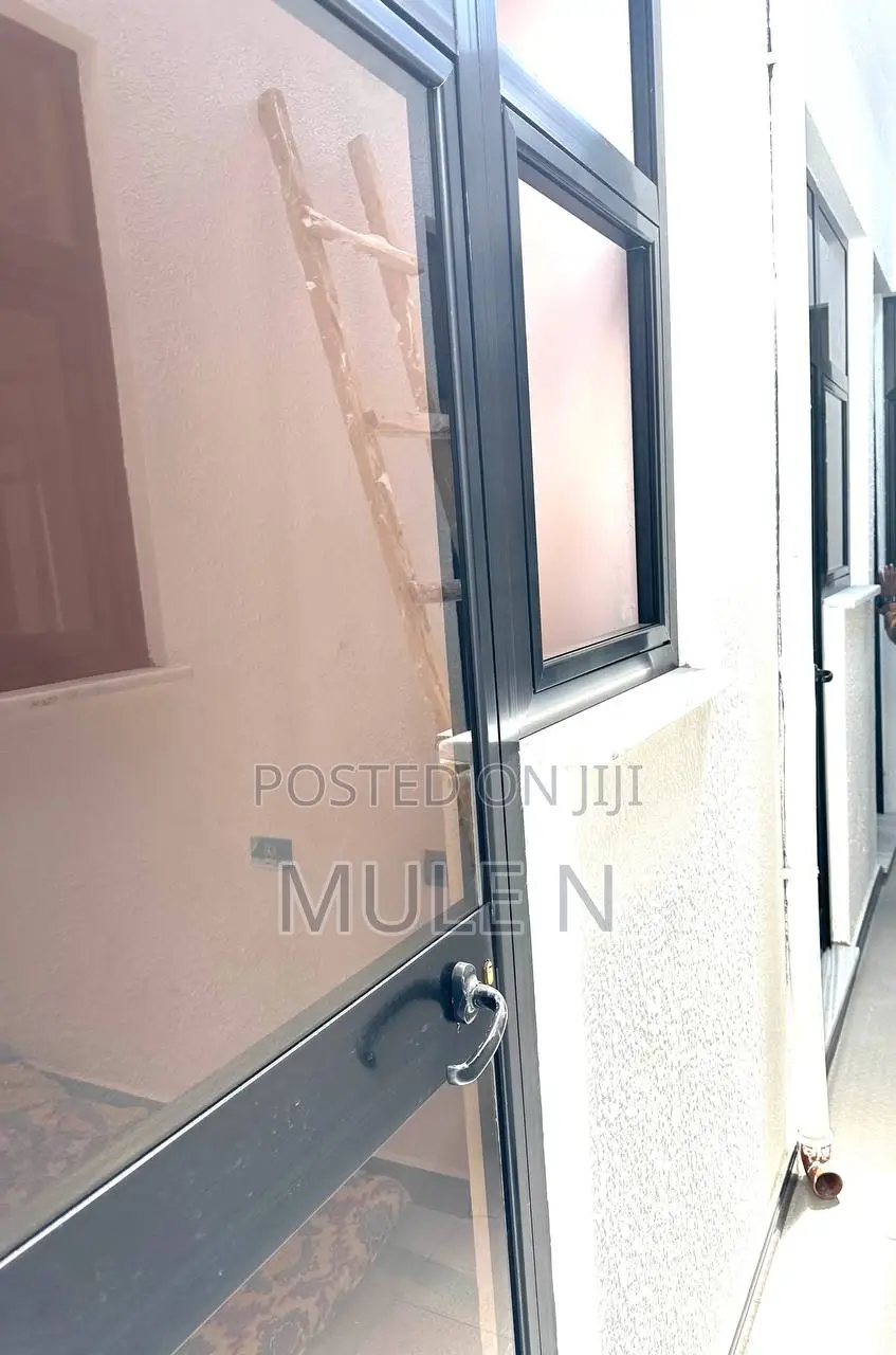 Furnished 3bdrm Villa in Ayat 49, Yeka for sale