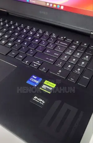 New Laptop HP Omen 15 16GB Intel Core I9 SSD 1T
