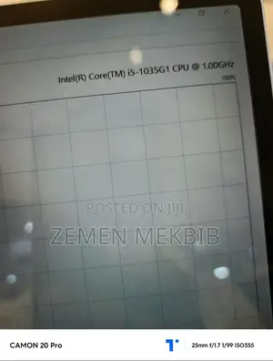 Photo - New Laptop Microsoft Surface Pro 9 8GB Intel Core I5 SSD 256GB