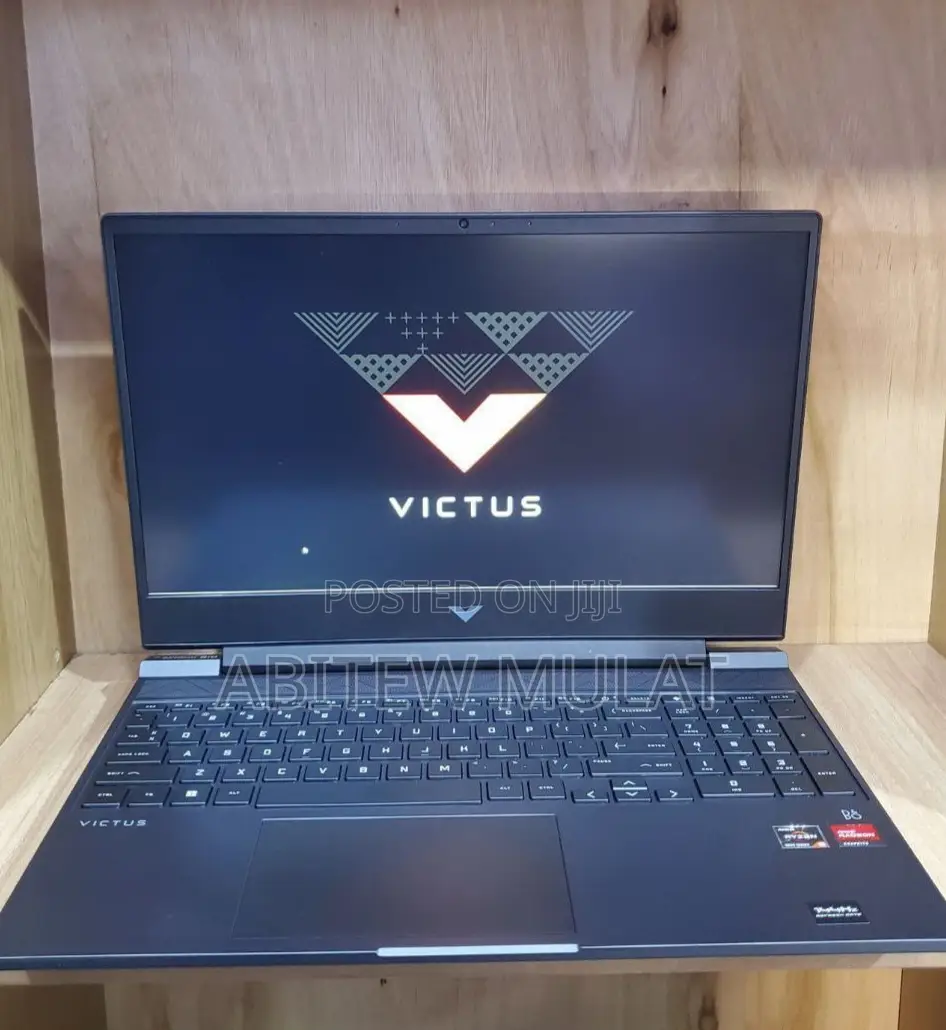 New Laptop HP Victus 15 16GB AMD Ryzen 5 SSD 512GB