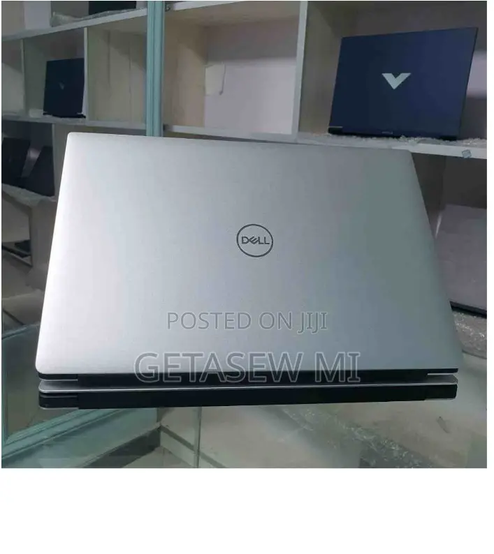 New Laptop Dell XPS 15 32GB Intel Core I7 SSD 1T