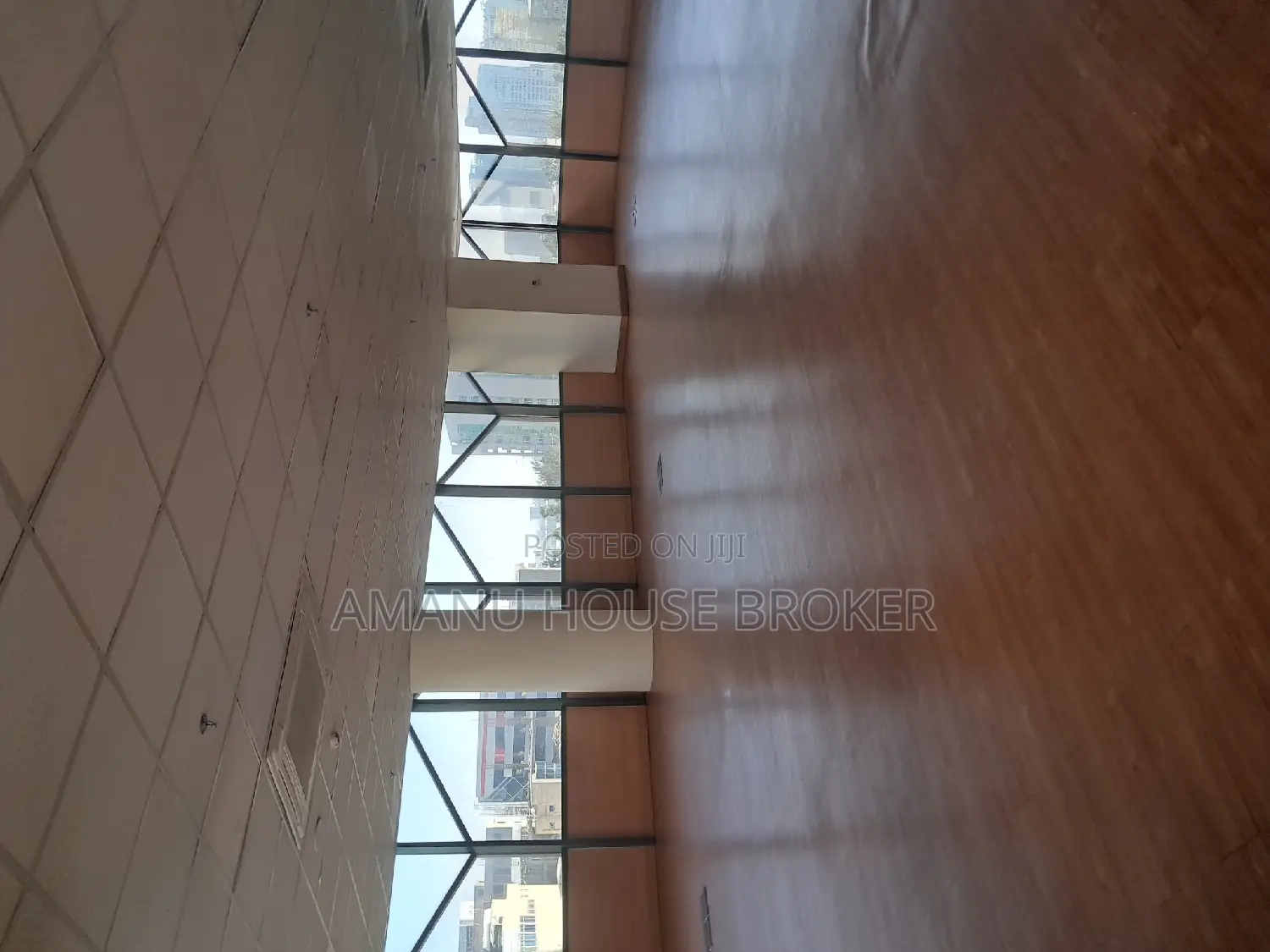 Urgent Rent Office 360sqm, 34psqm AA Mexico