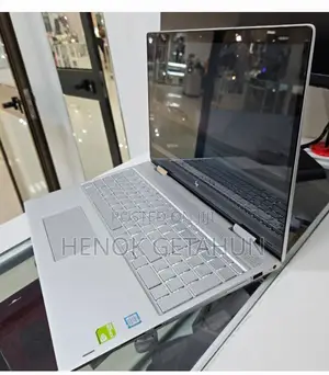 New Laptop HP Envy X360 8GB Intel Core I5 SSD 512GB