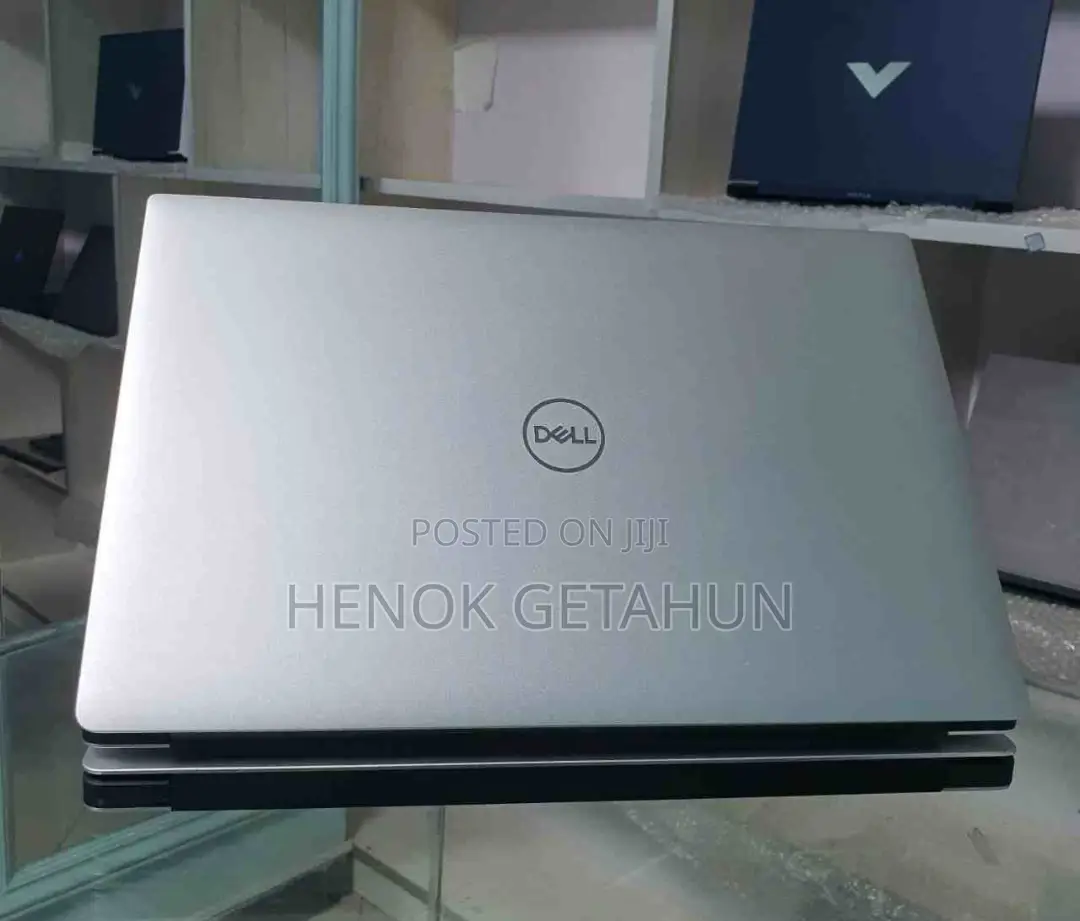 New Laptop Dell XPS 15 32GB Intel Core I7 SSD 1T