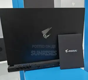 New Laptop MSI Katana GF66 8GB Intel Core I5 SSD 512GB