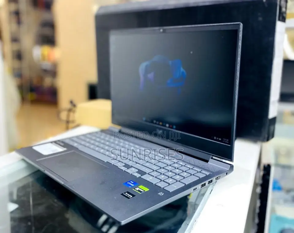 New Laptop HP Victus 16 16GB Intel Core I7 SSD 512GB