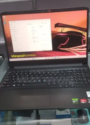 New Laptop Lenovo 8GB AMD Ryzen 5 SSD 512GB