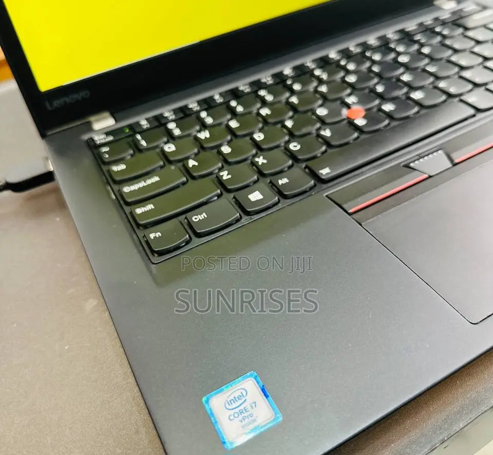 New Laptop Lenovo ThinkPad A21p 8GB Intel Core I7 SSD 256GB
