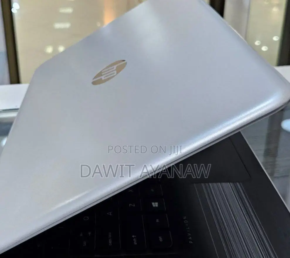 New Laptop HP Pavilion 15 8GB Intel Core I5 SSD 512GB