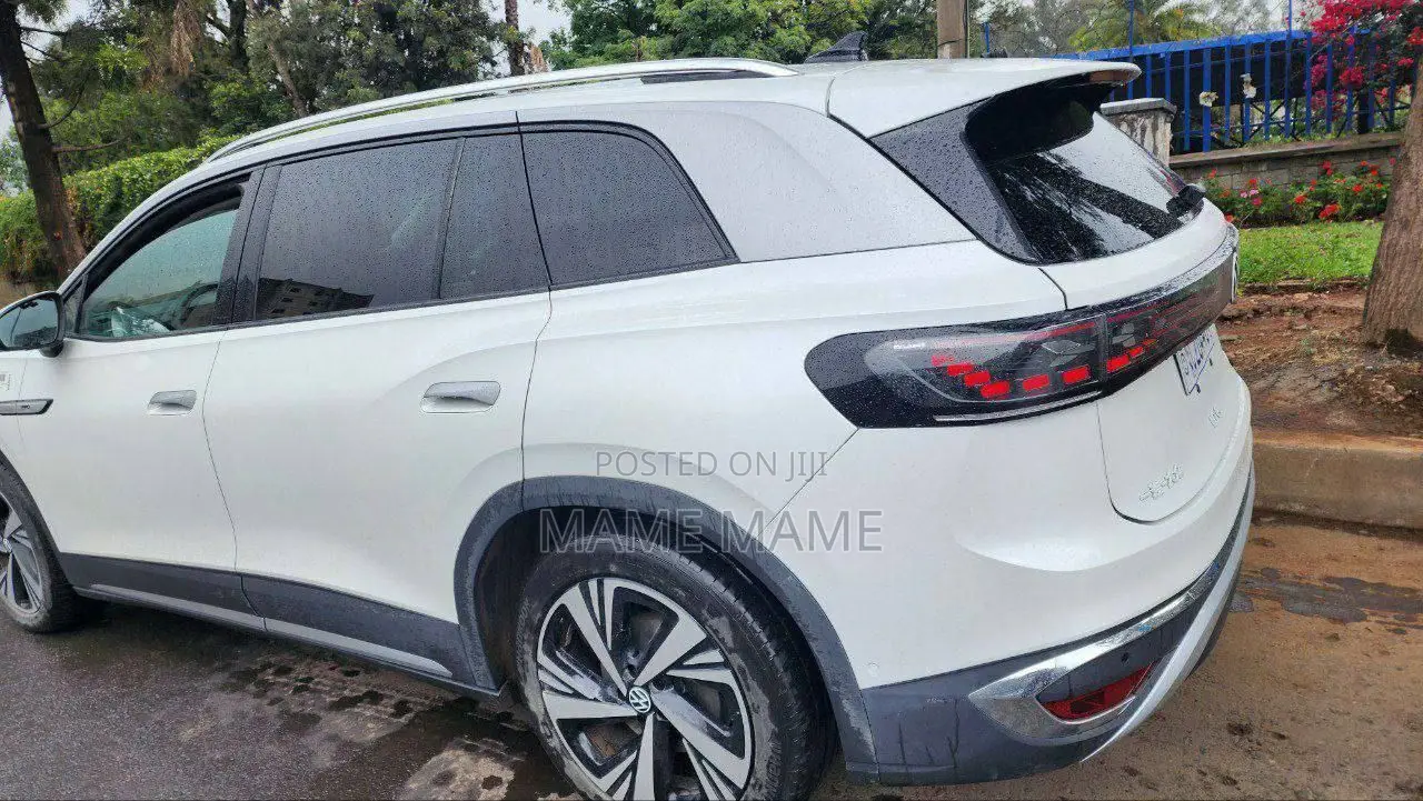 New Volkswagen ID.6 2022 White