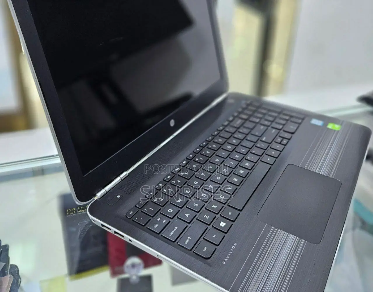 New Laptop HP Pavilion 15 8GB Intel Core I5 SSD 512GB