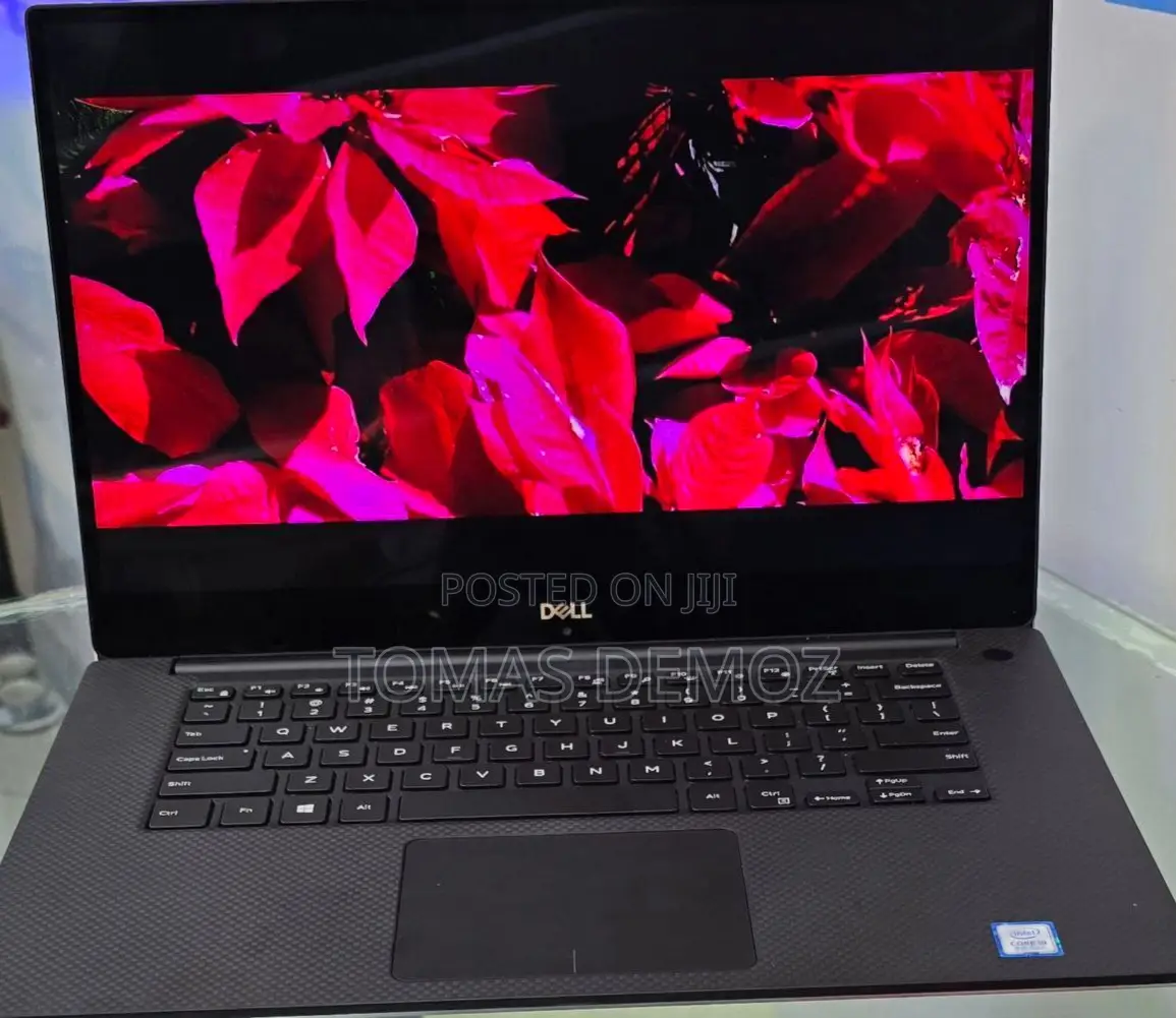 New Laptop Dell XPS 15 16GB Intel Core I9 SSD 512GB