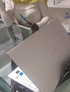 Photo - New Laptop HP Pavilion 15 16GB Intel Core I5 SSD 512GB