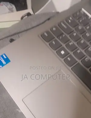 New Laptop Lenovo ThinkPad Yoga 16GB Intel Core I5 SSD 1T