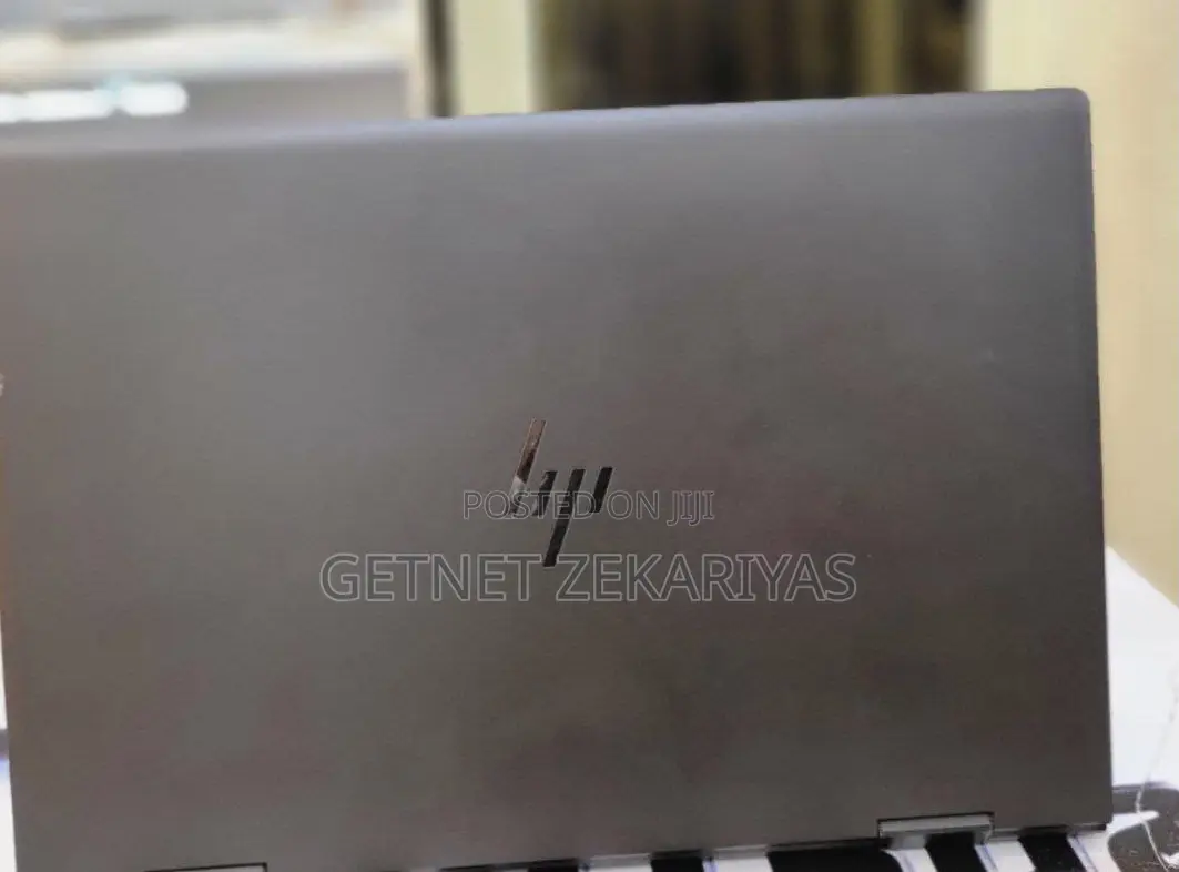 New Laptop HP Envy 15 8GB AMD Ryzen 5 SSD 512GB