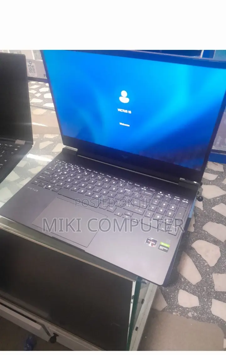 New Laptop HP Victus 15 8GB AMD Ryzen 5 SSD 512GB