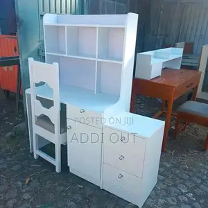 Photo - የልጆች ማጥኛ ጠረጴዛ