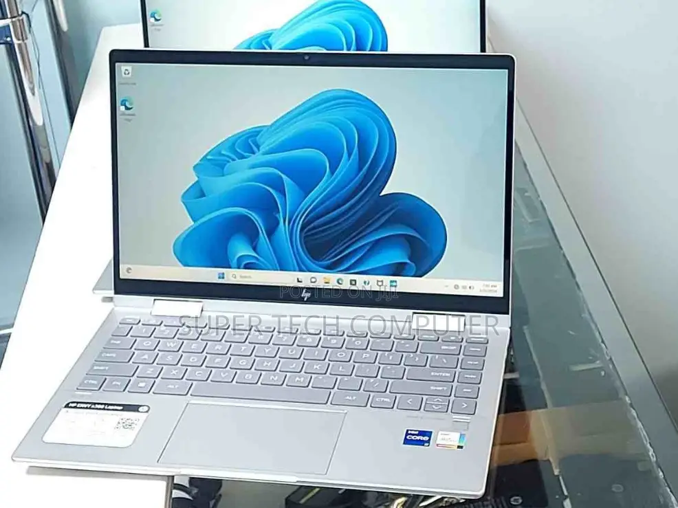 New Laptop HP Envy X360 16GB Intel Core I7 SSD 1T