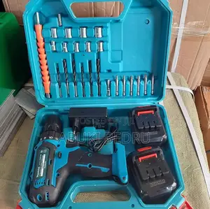 Makita Charger Drill