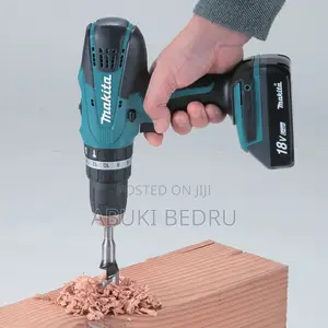 Makita Charger Drill