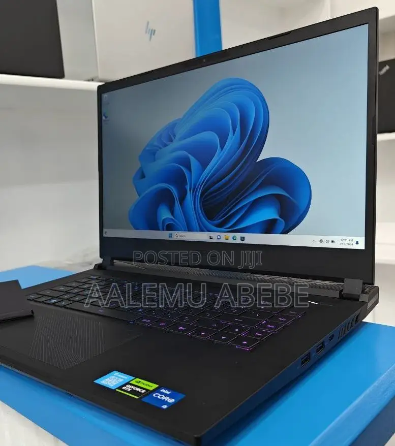 New Laptop 16GB Intel Core I5 SSD 512GB