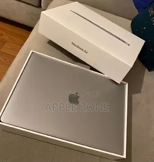 New Laptop Apple MacBook Air 2020 M1 8GB Apple M1 SSD 256GB