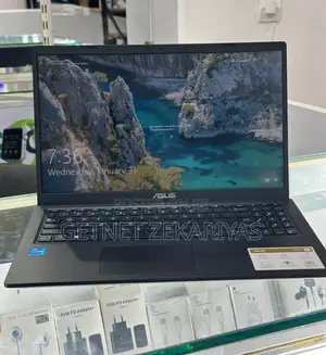 New Laptop Asus VivoBook 15 X505BA 8GB Intel Core I3 SSD 256GB