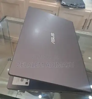 New Laptop Asus VivoBook 15 X505BA 8GB Intel Core I3 SSD 256GB