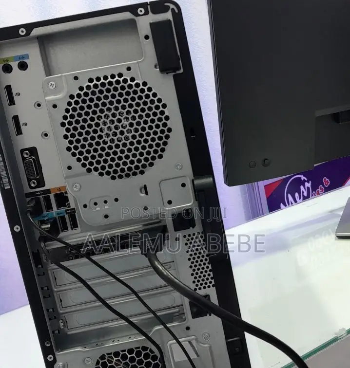 New Desktop Computer Dell 8GB Intel Core I7 HDD 1T